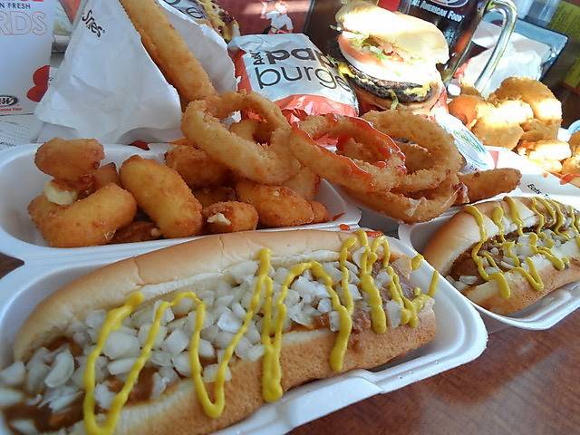 A&W | restaurant | 1467 Southfield Rd, Lincoln Park, MI 48146, USA | 3133825090 OR +1 313-382-5090