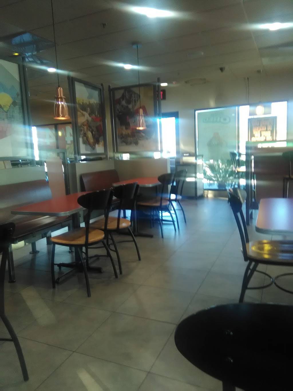 Jack in the Box | restaurant | 25699 E Baseline St, San Bernardino, CA 92410, USA | 9093834554 OR +1 909-383-4554