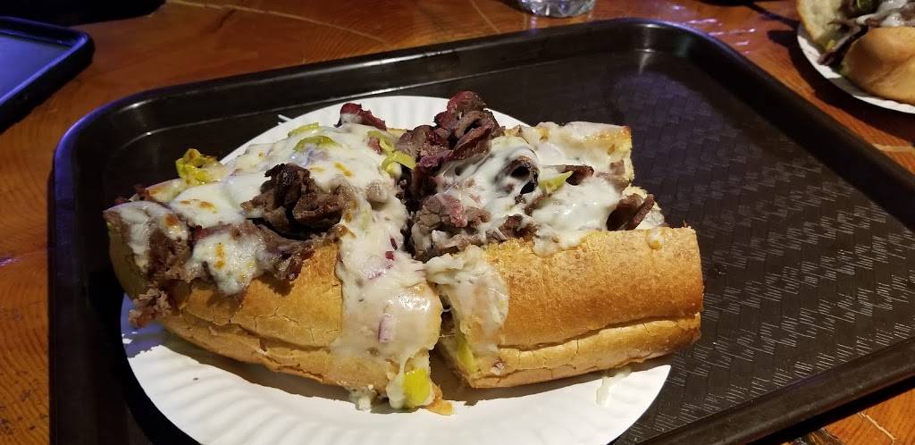 Rockys Roadhouse | restaurant | 32150 Hilltop Blvd, Running Springs, CA 92382, USA | 9099390501 OR +1 909-939-0501