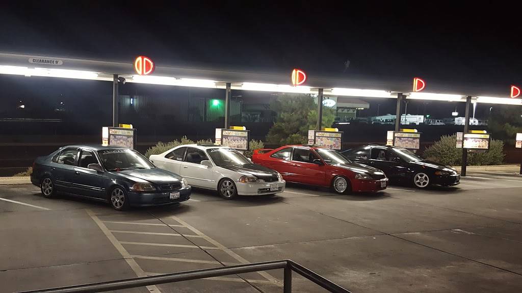 Sonic Drive-In | restaurant | 11780 Amargosa Rd, Victorville, CA 92392, USA | 7609498827 OR +1 760-949-8827