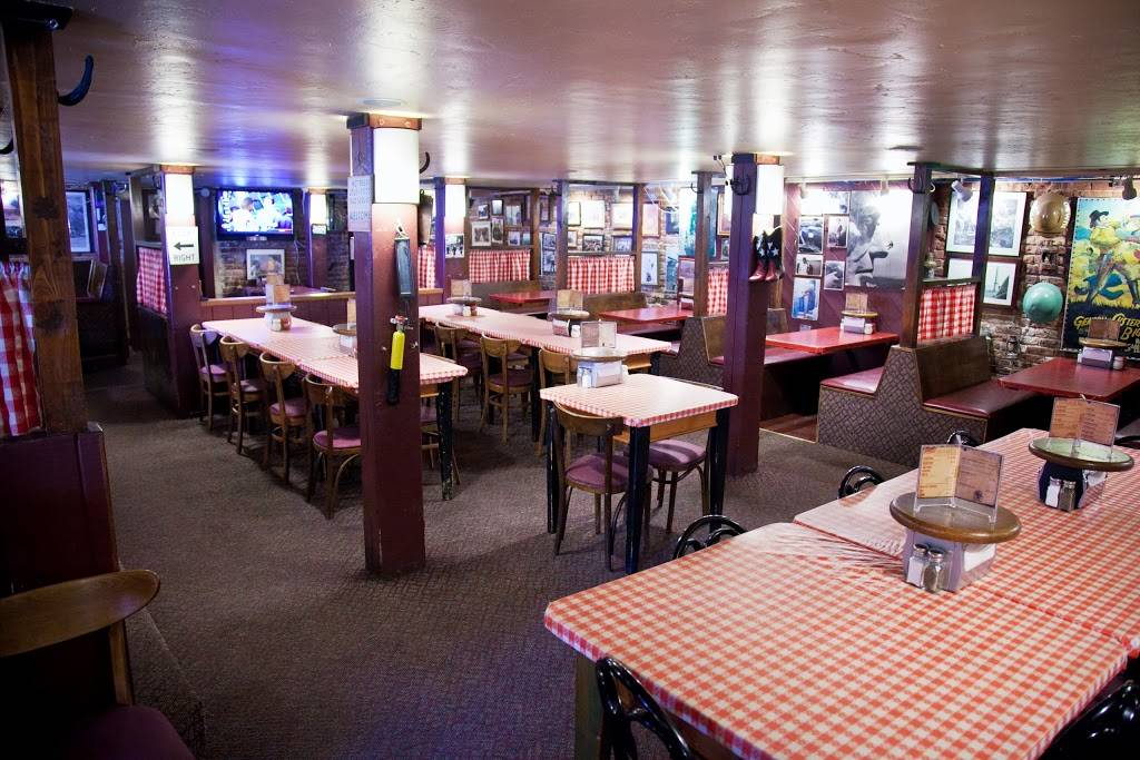 Old Town Pizza | restaurant | 150 Sacramento St, Auburn, CA 95603, USA | 5308887600 OR +1 530-888-7600