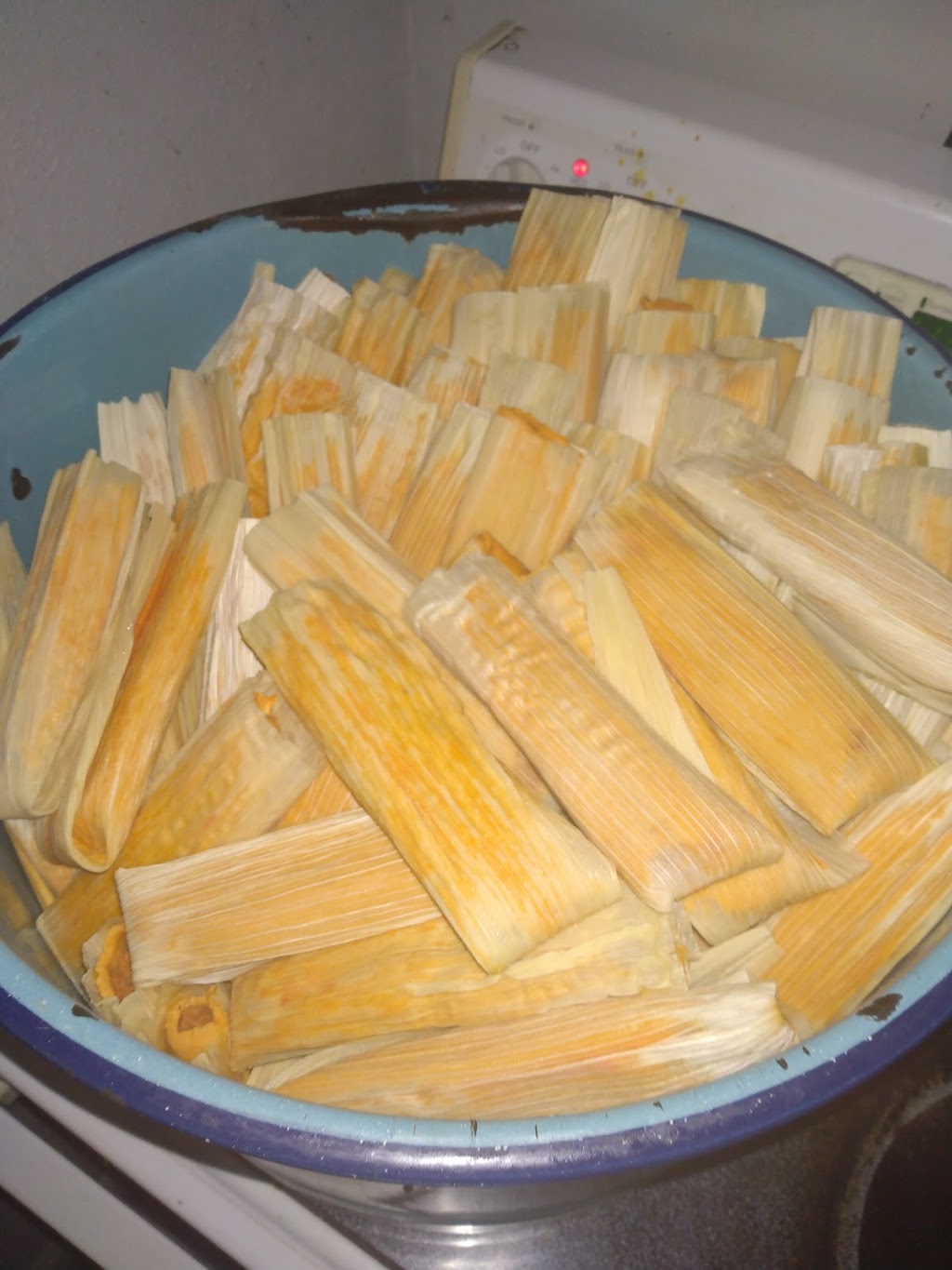 V&PsTexMexMunchies | restaurant | 30889 State Hwy 37, Seligman, MO 65745, USA | 2146943331 OR +1 214-694-3331