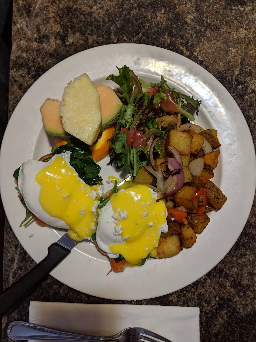 La Scogliera Italian Cuisine | restaurant | 2277 Kingston Rd, Scarborough, ON M1N 1T8, Canada | 4162666767 OR +1 416-266-6767