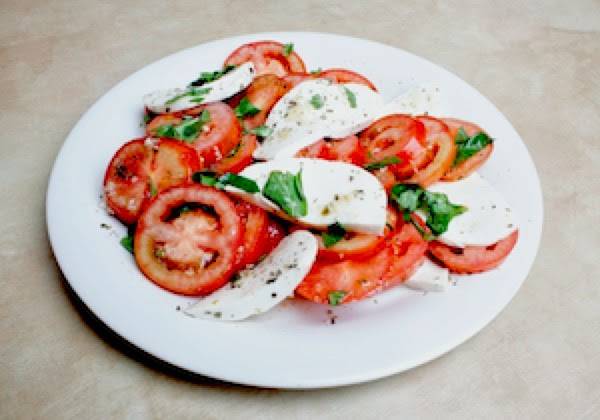 Bambinos Pizza & Pasta | restaurant | 101 Mill Plain Rd, Danbury, CT 06811, USA | 2037309505 OR +1 203-730-9505