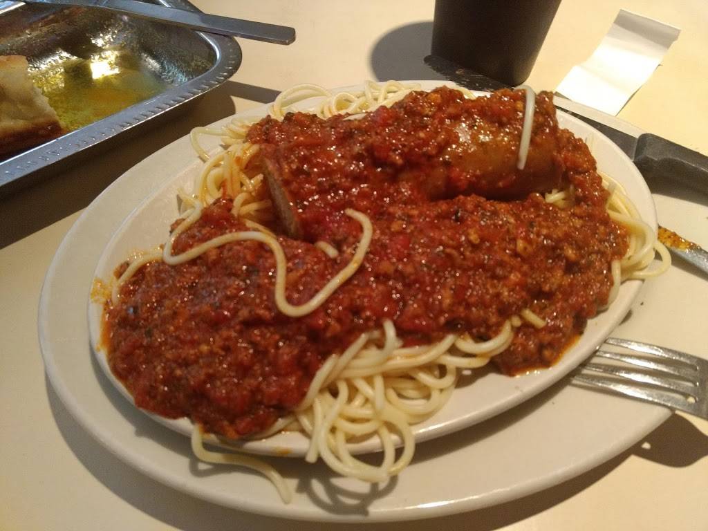 Joe Bolognas | restaurant | 120 W Maxwell St, Lexington, KY 40508, USA | 8592524933 OR +1 859-252-4933