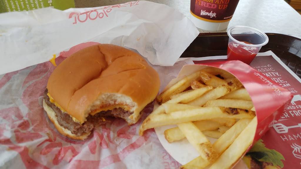 Wendys | restaurant | 5 S Buffalo St, Corning, NY 14830, USA | 6079360106 OR +1 607-936-0106