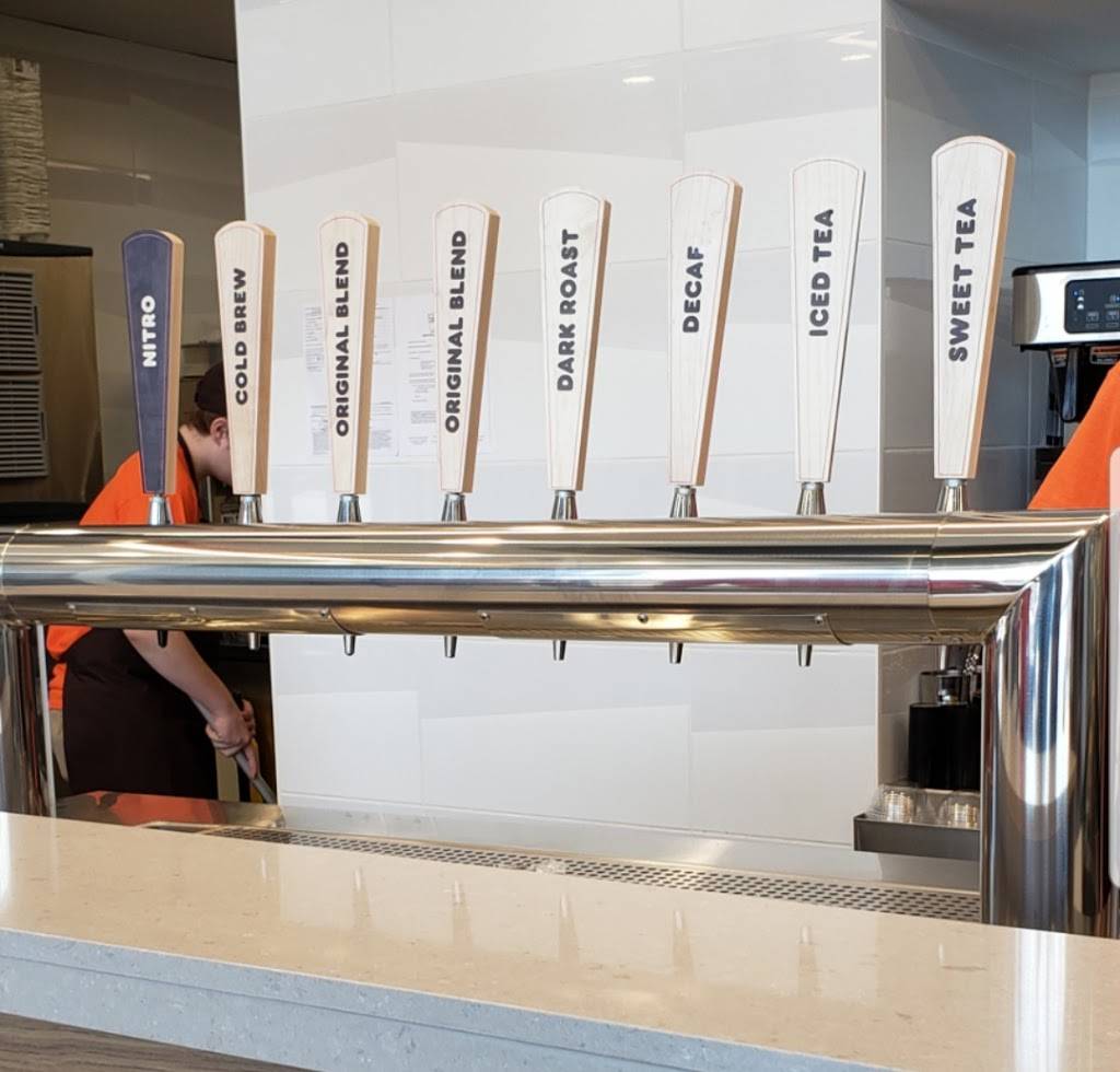 Dunkin | bakery | 3500 Bragg Blvd, Fayetteville, NC 28303, USA | 9102529620 OR +1 910-252-9620