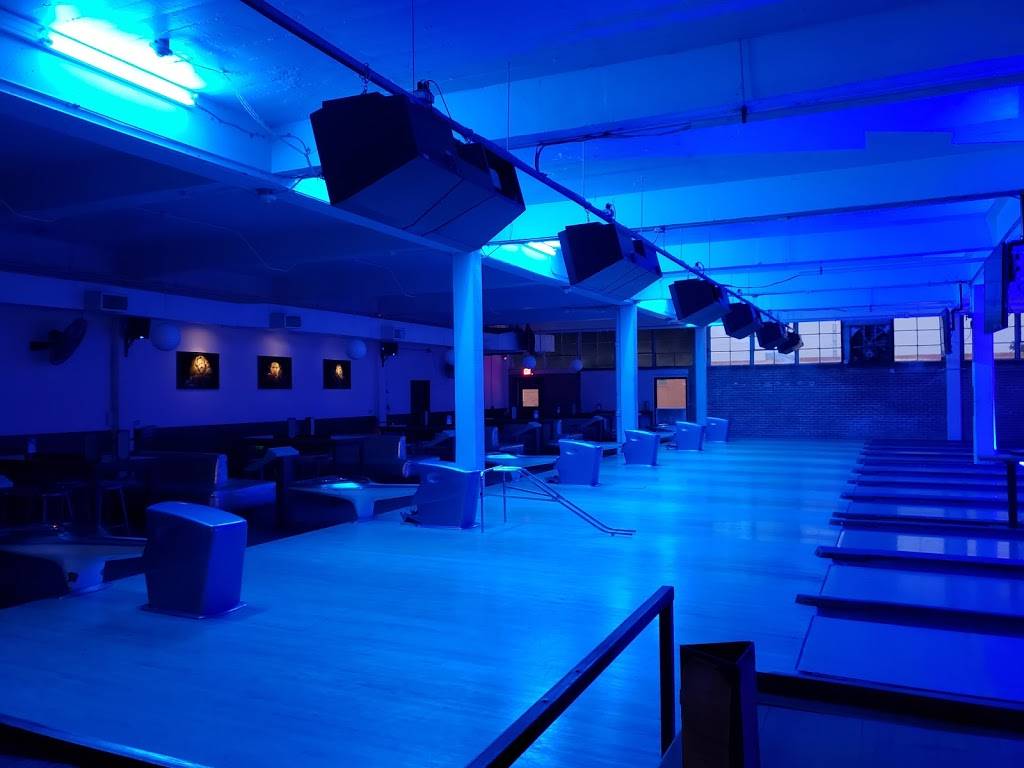Bowlounge | night club | 167 Turtle Creek Blvd #103, Dallas, TX 75207, USA | 2147417737 OR +1 214-741-7737