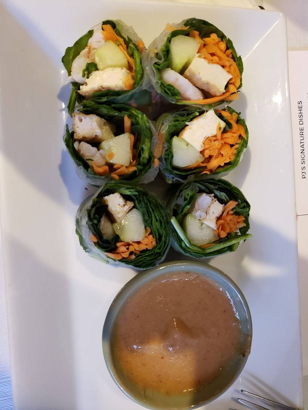 PJ Thai | restaurant | 147 Abercorn St, Savannah, GA 31401, USA | 9122013534 OR +1 912-201-3534