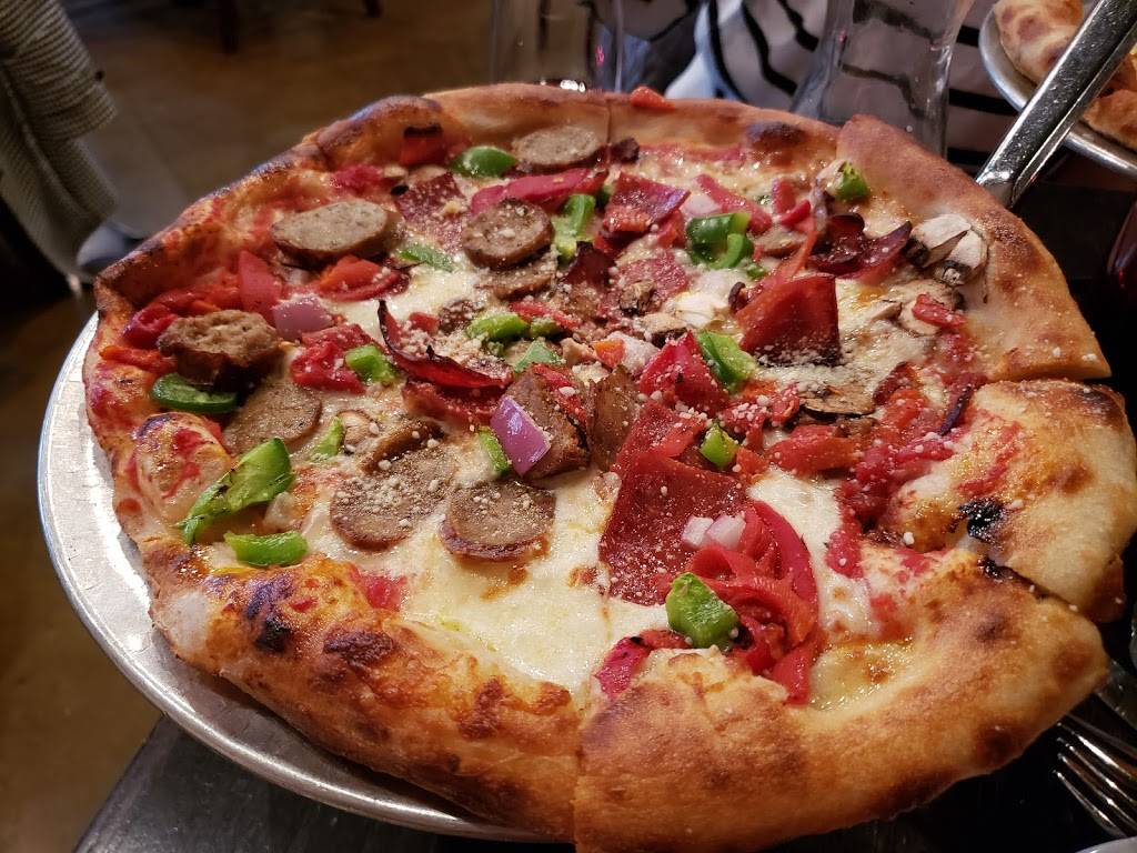 Coals Artisan Pizza | restaurant | 3724 Frankfort Ave, Louisville, KY 40207, USA | 5027428200 OR +1 502-742-8200
