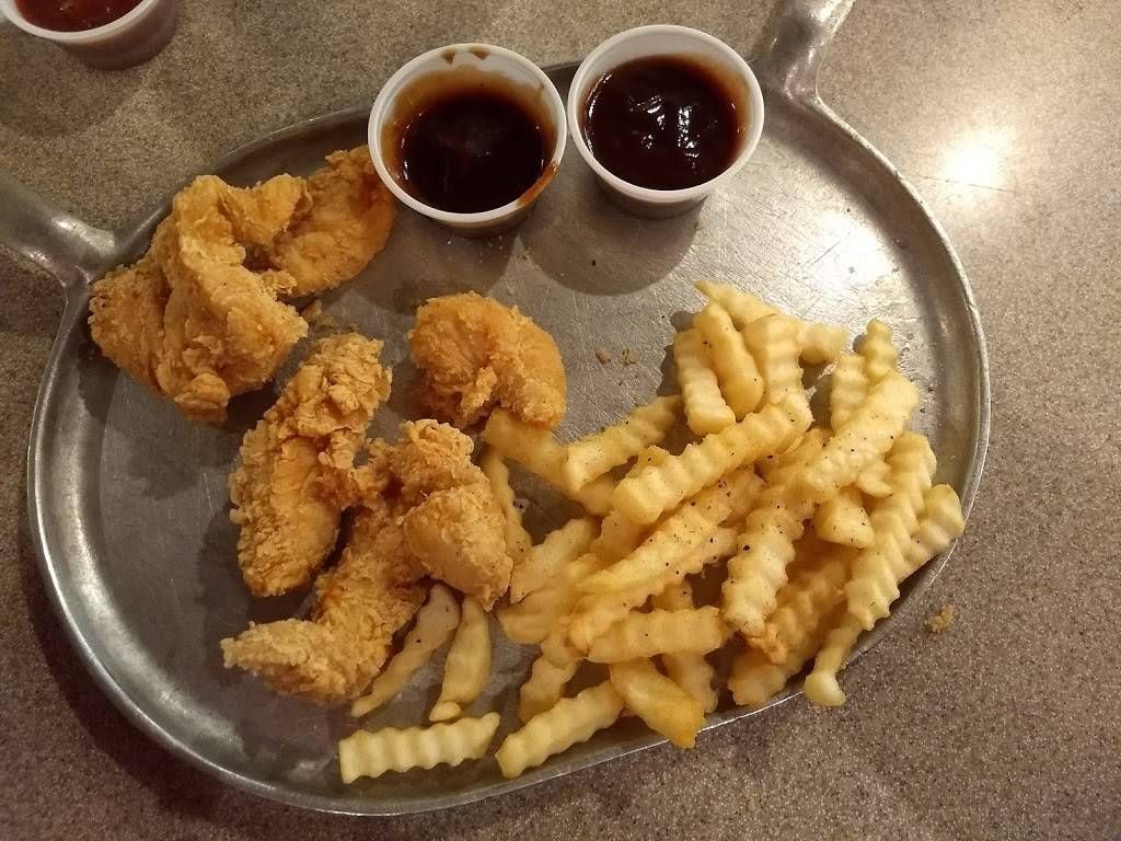 Iron Skillet Restaurant | restaurant | 5915 Steger Monee Rd, Monee, IL 60449, USA | 7085340400 OR +1 708-534-0400