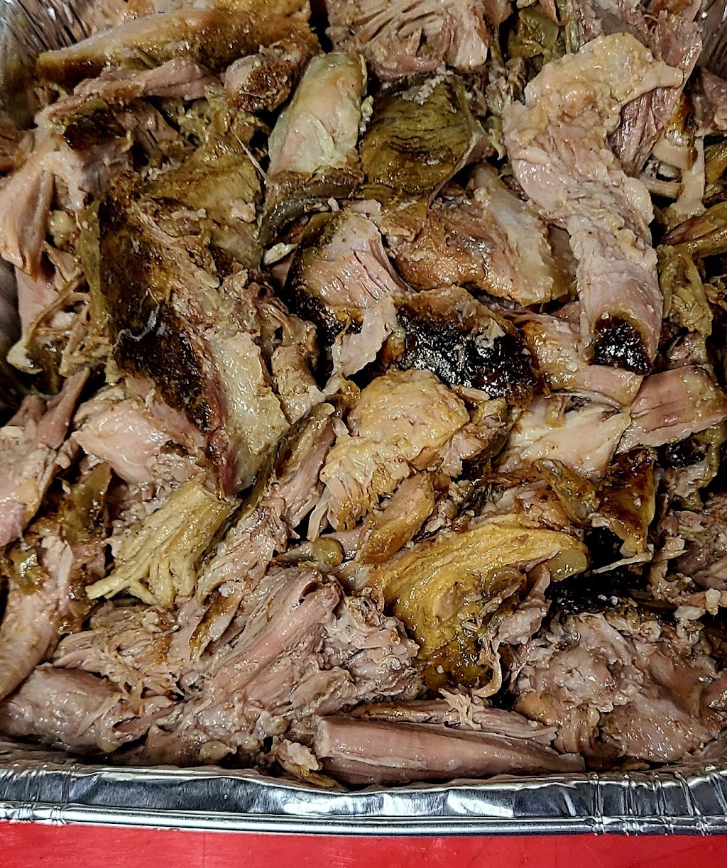 Dragon Ass Smoked BBQ | restaurant | 14660 US-19, Andrews, NC 28901, USA | 8285679557 OR +1 828-567-9557