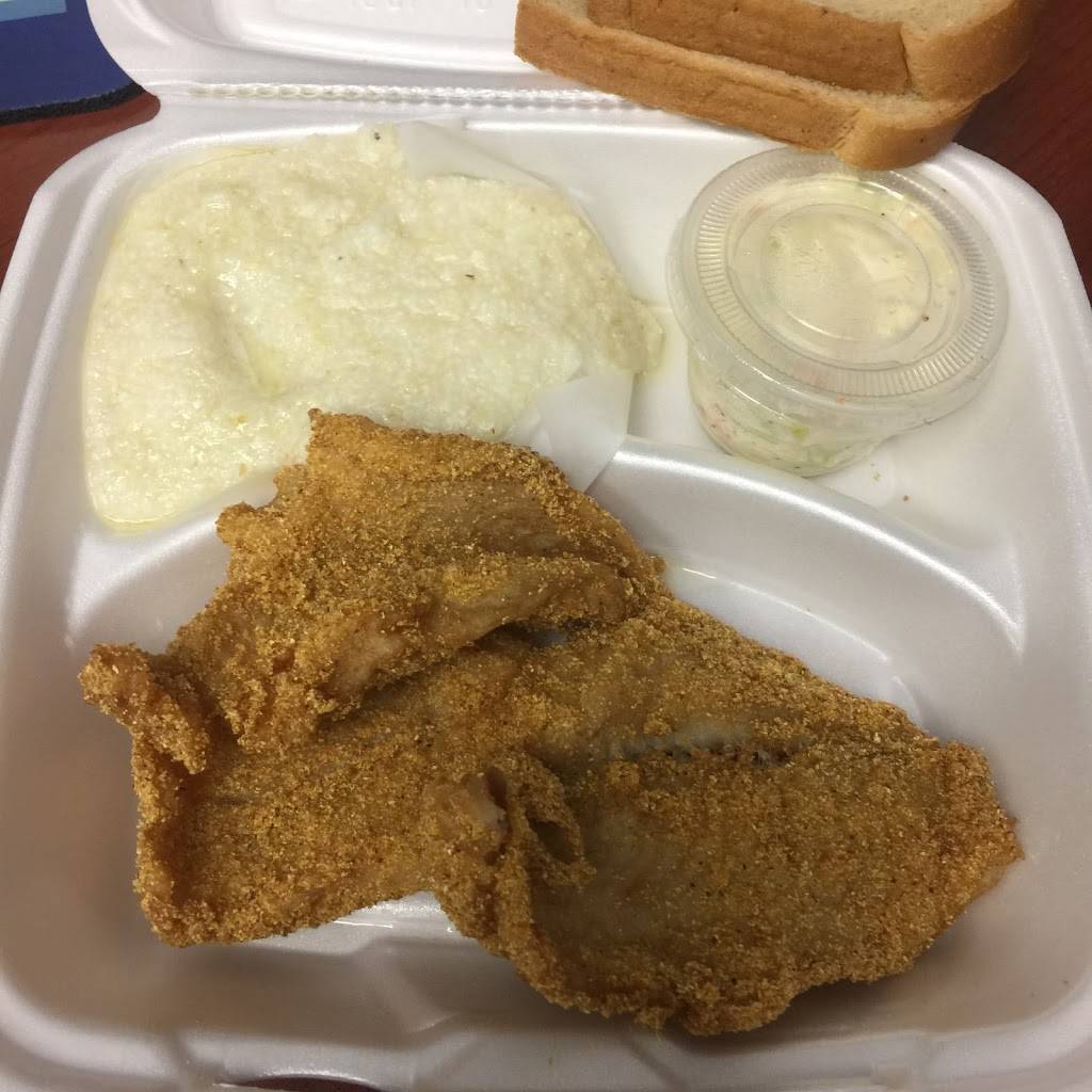 Jumbos Fish & Seafood | restaurant | 555 E Main St, Rochester, NY 14604, USA | 5854343818 OR +1 585-434-3818