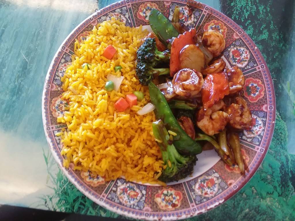 New China | restaurant | 3412 Waterlick Rd # D, Lynchburg, VA 24502, USA | 4342390709 OR +1 434-239-0709