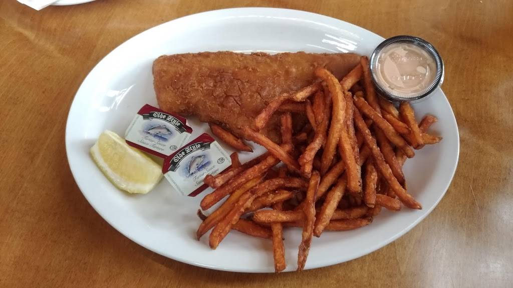 Wild Wing | restaurant | 11 William Kitchen Rd, Scarborough, ON M1P 5B7, Canada | 4167549464 OR +1 416-754-9464