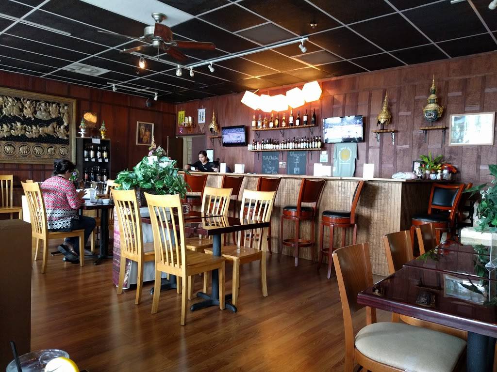 Ahan Thai Kitchen | restaurant | 474260 E State Rd 200, Fernandina Beach, FL 32034, USA | 9043210255 OR +1 904-321-0255