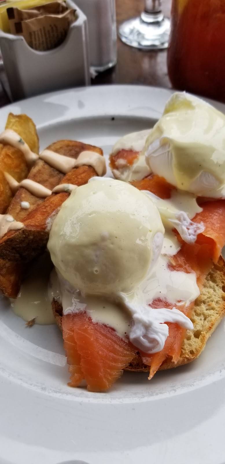 Olivier Bistro | restaurant | 469 4th Ave, Brooklyn, NY 11215, USA | 7187686600 OR +1 718-768-6600