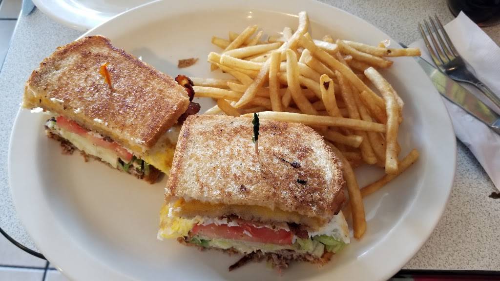 Little Jerrys | restaurant | 8233 S Park Ave, Tacoma, WA 98408, USA | 2534742435 OR +1 253-474-2435