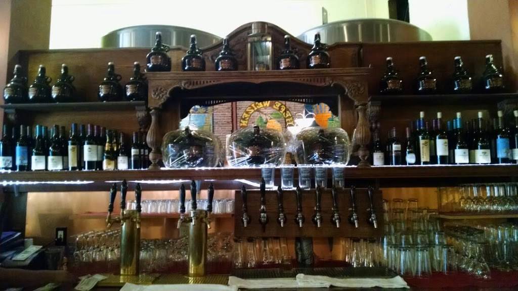 Monterey Coast Brewing | restaurant | 165 Main St, Salinas, CA 93901, USA | 8317582337 OR +1 831-758-2337