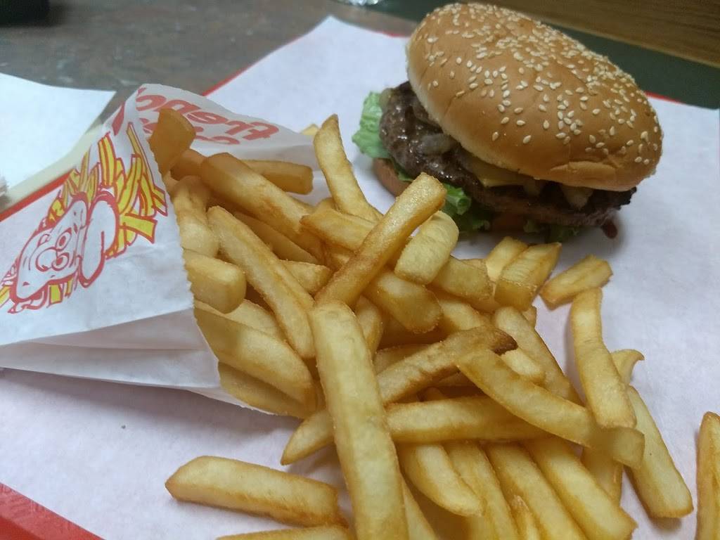 Small Burger | restaurant | 1820 W 18th St, Chicago, IL 60608, USA | 3122264680 OR +1 312-226-4680