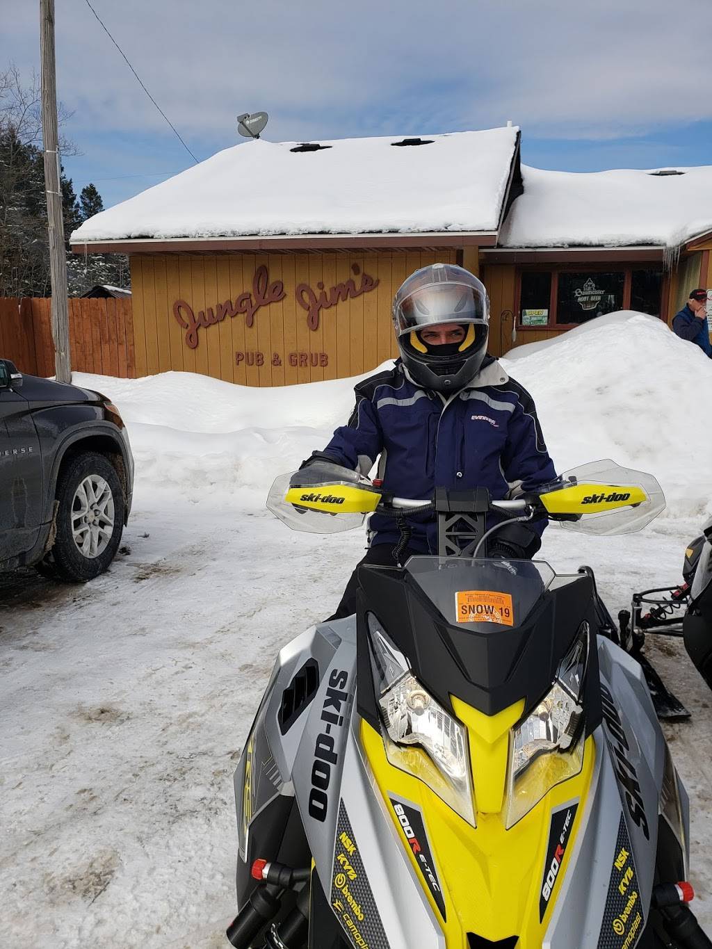 Jungle Jims Pub & Grub | restaurant | Jungle Jim Ln, Athelstane, WI 54104, USA | 7157573389 OR +1 715-757-3389