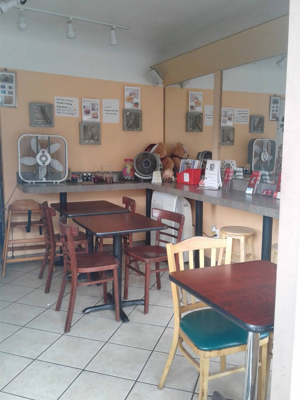 Siam I Am | restaurant | 215 S Pacific Coast Hwy, Redondo Beach, CA 90277, USA | 3103747202 OR +1 310-374-7202