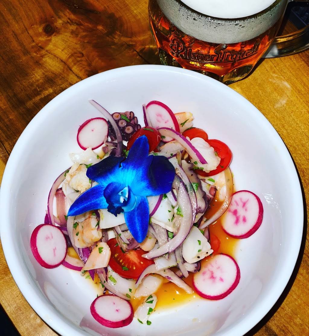 Aura wine & Bar | restaurant | 501 Main St, New Rochelle, NY 10801, USA | 9143552814 OR +1 914-355-2814