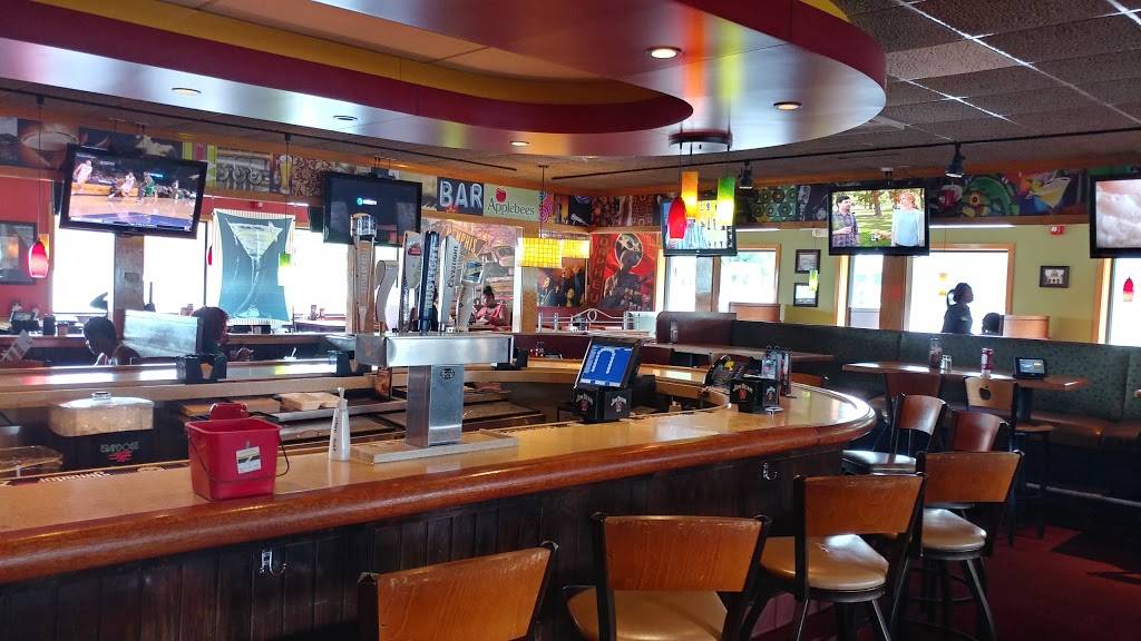Applebees Grill + Bar | restaurant | 2114 Union Ave, Memphis, TN 38104, USA | 9017257136 OR +1 901-725-7136