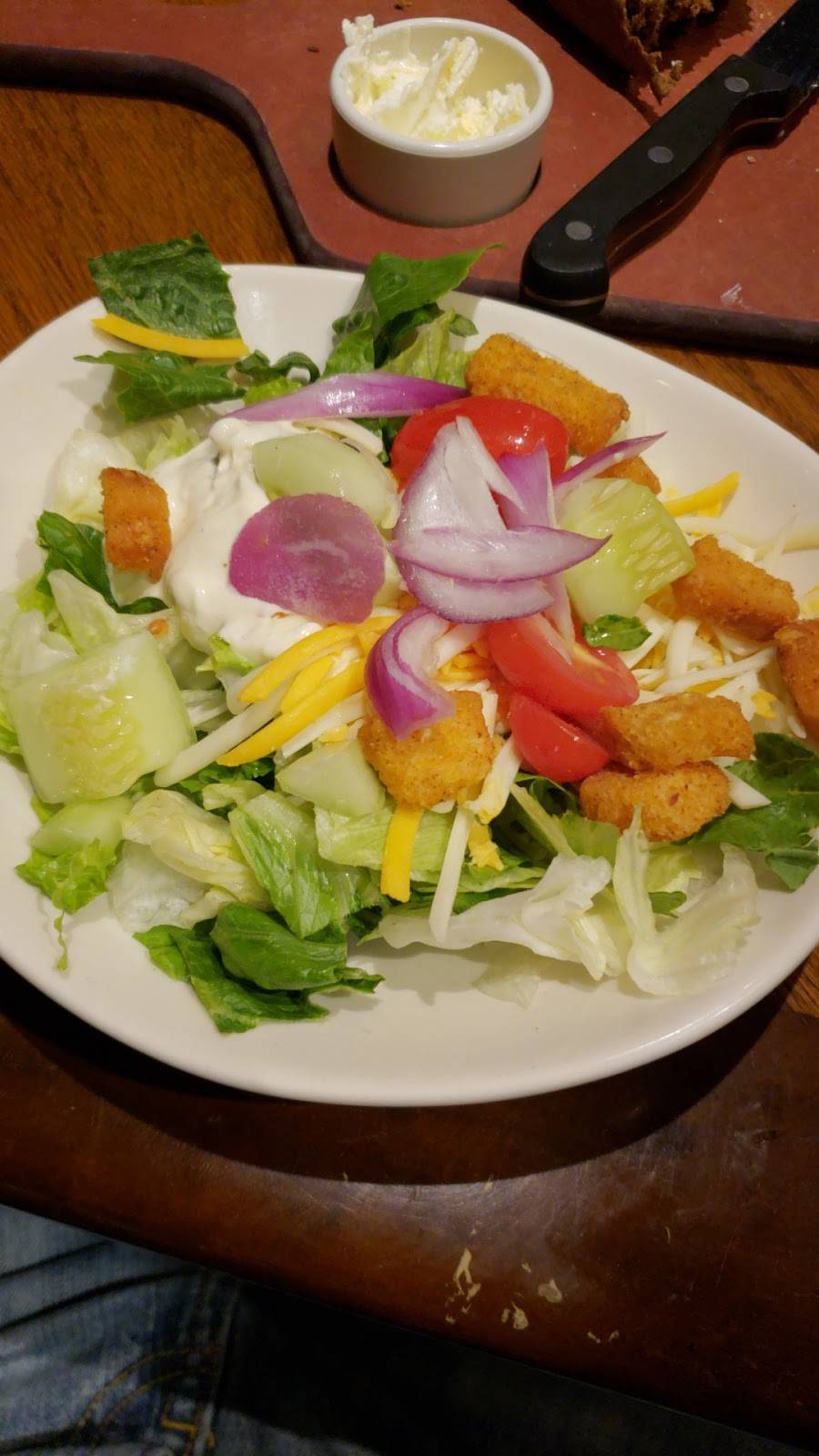 Outback Steakhouse | restaurant | 8250 Macedonia Commons Blvd, Macedonia, OH 44056, USA | 3304685032 OR +1 330-468-5032