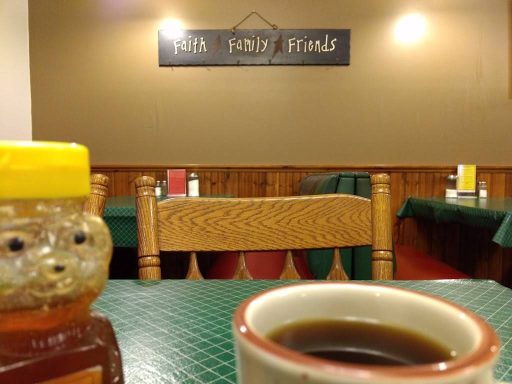 Dutch Kitchen Restaurant | restaurant | 6803 W, KS-61, Hutchinson, KS 67501, USA | 6206622554 OR +1 620-662-2554