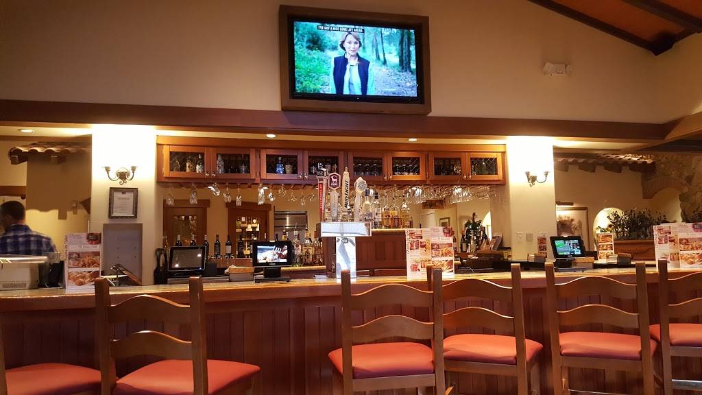 Olive Garden Italian Restaurant | meal takeaway | 2590 S Pleasant Valley Rd, Winchester, VA 22601, USA | 5406626160 OR +1 540-662-6160