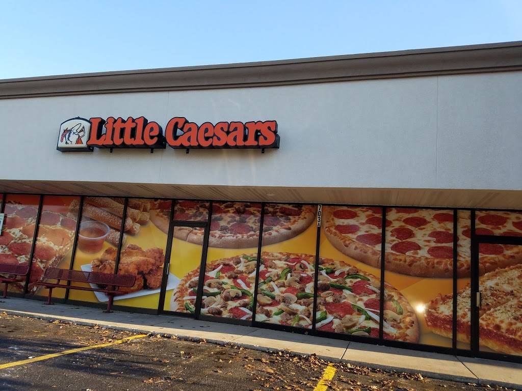 Little Caesars Pizza | meal takeaway | 703 S Neil St Suite A, Champaign, IL 61820, USA | 2176007538 OR +1 217-600-7538