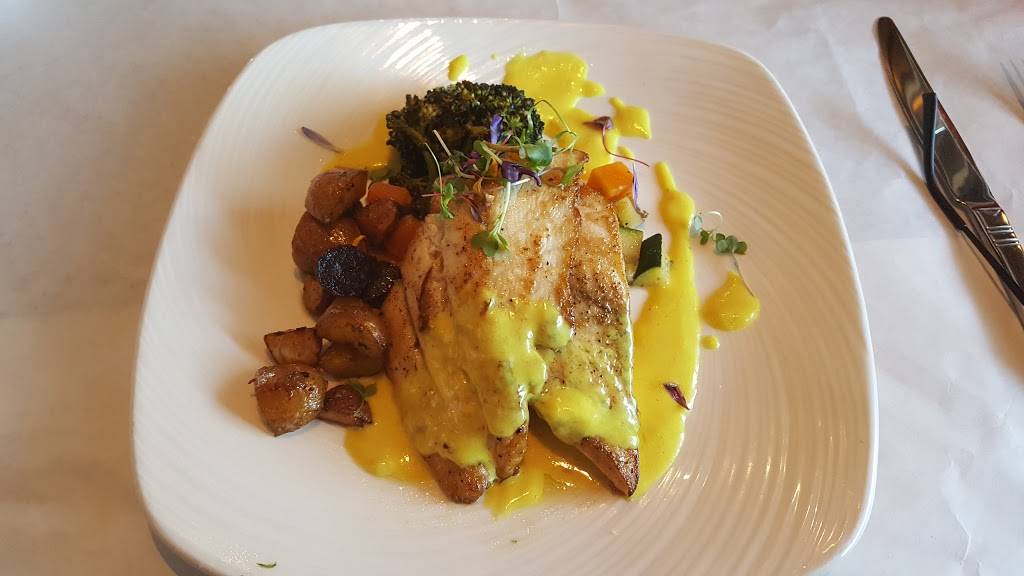 The MainCourse Restaurant | restaurant | 620 Main St, Ramona, CA 92065, USA | 7607897005 OR +1 760-789-7005