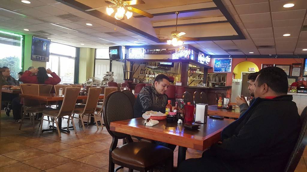 Los Tapatios | restaurant | 1001 S Interstate 35 East Service Rd, DeSoto, TX 75115, USA | 4695671000 OR +1 469-567-1000