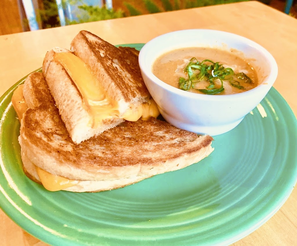 Viva Cubano | restaurant | 518 Selby Ave, St Paul, MN 55102, USA | 6518084011 OR +1 651-808-4011