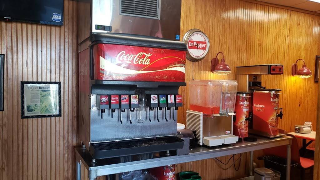 Tops Bar-B-Q | restaurant | 1286 Union Ave, Memphis, TN 38104, USA | 9017257527 OR +1 901-725-7527