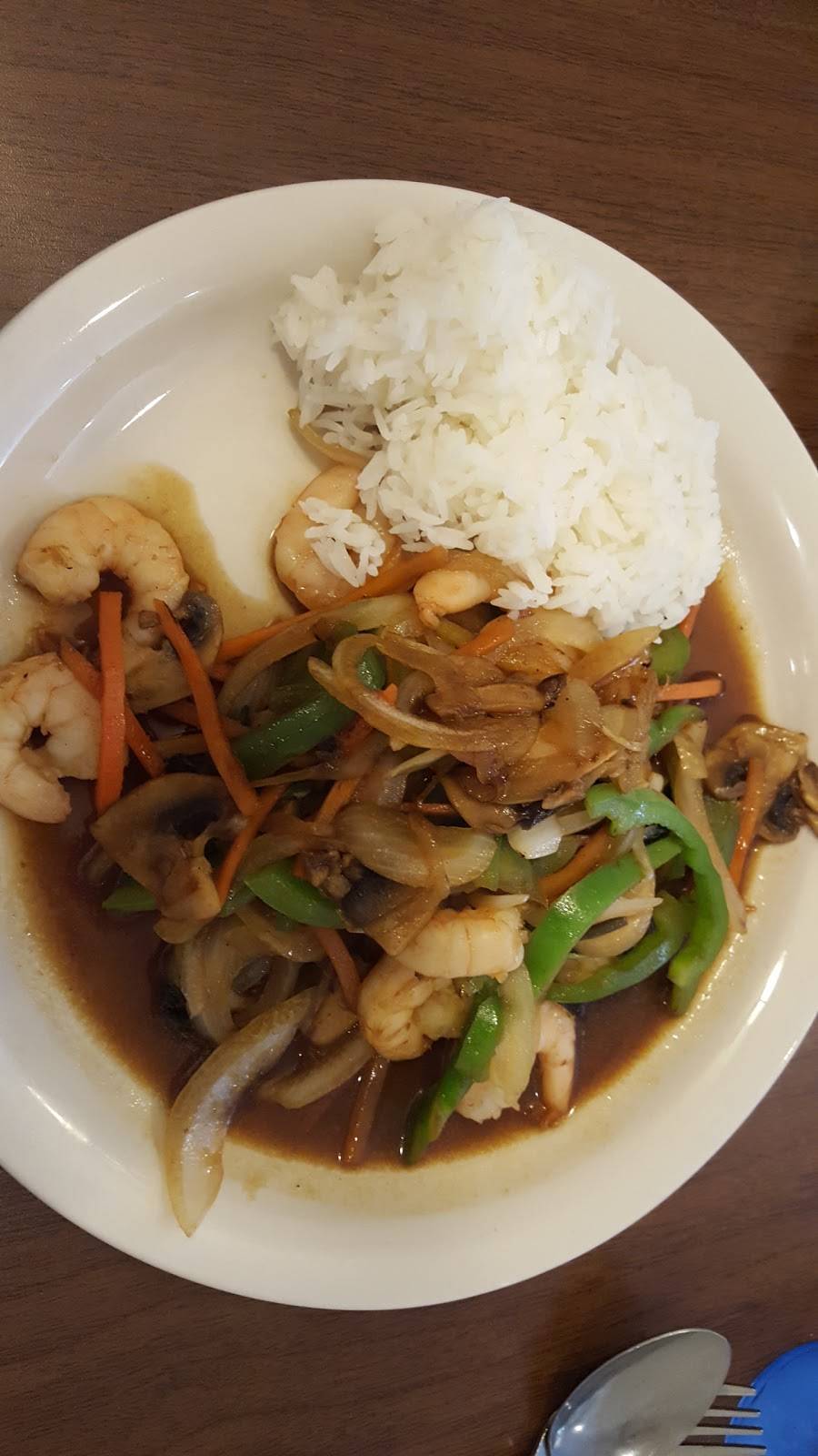 Mama Chans | restaurant | n 62550, 105 N Main St, Moweaqua, IL 62550, USA | 2177683888 OR +1 217-768-3888