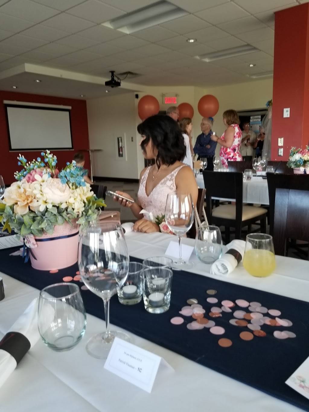 ComptoirV | restaurant | 1625 Boulevard Lionel-Boulet local 101, Varennes, QC J3X 1P7, Canada | 4509851955 OR +1 450-985-1955