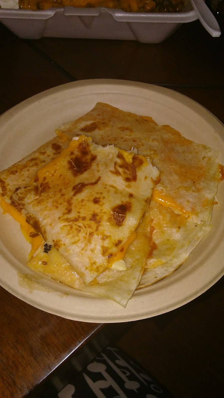 Cucas Mexican Food | restaurant | 527 E State St, Redlands, CA 92373, USA | 9093359557 OR +1 909-335-9557