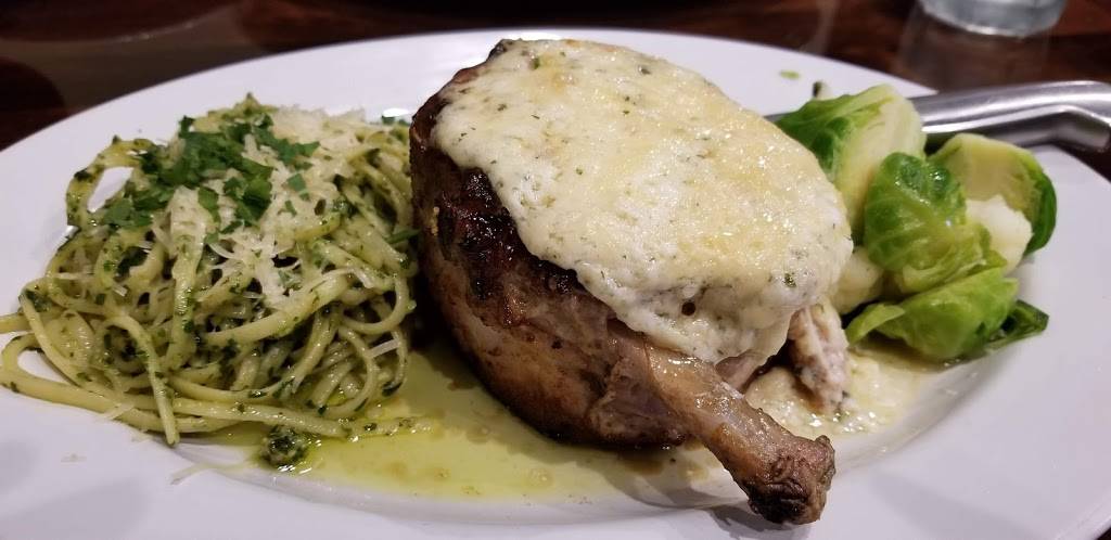 Brick House Restaurant & Catering | restaurant | 27 W Elm St, Lodi, CA 95240, USA | 2094265871 OR +1 209-426-5871