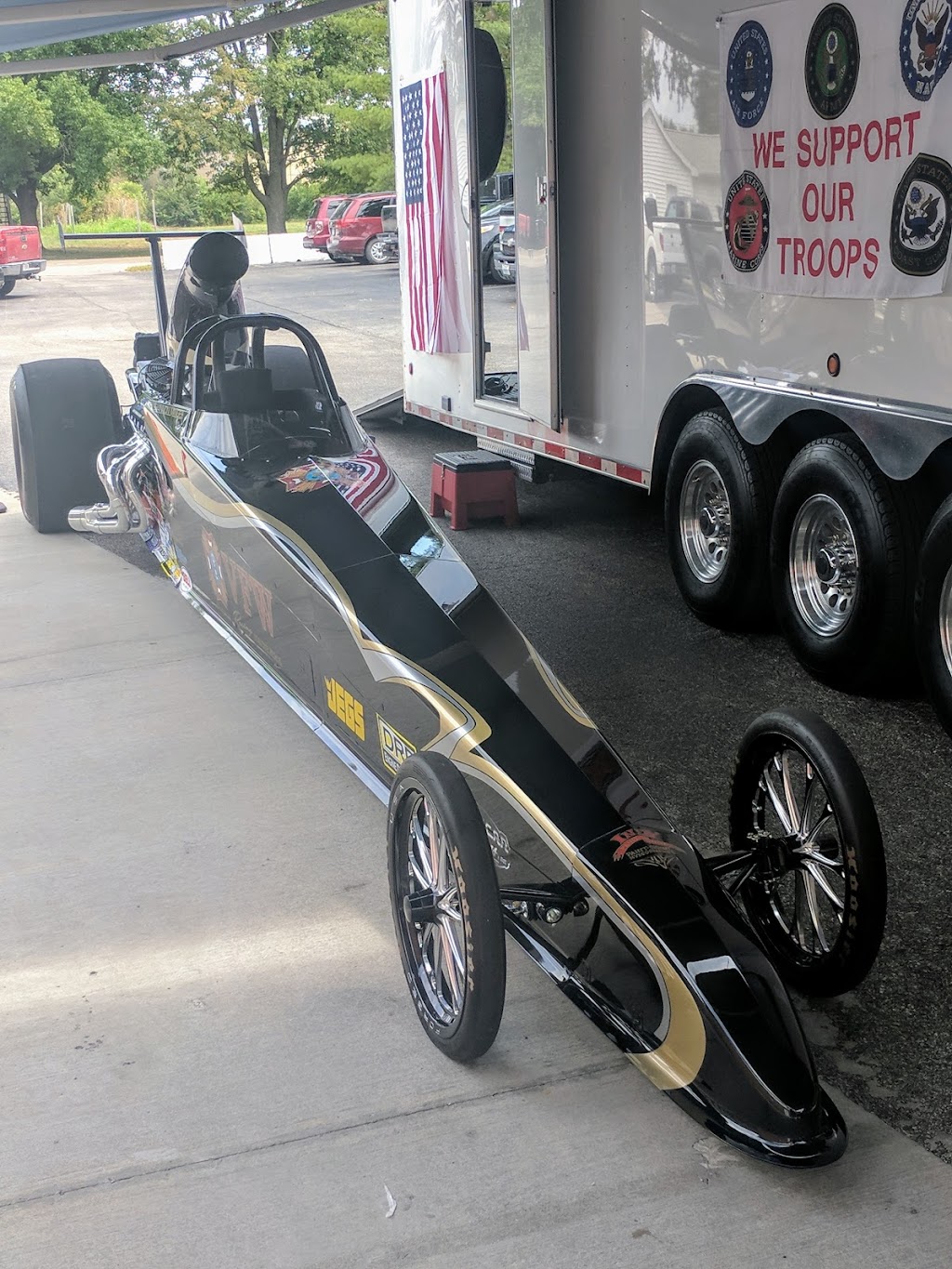 Veterans of Foreign Wars | restaurant | 1303 E Main St, Urbana, IL 61802, USA | 2173674197 OR +1 217-367-4197