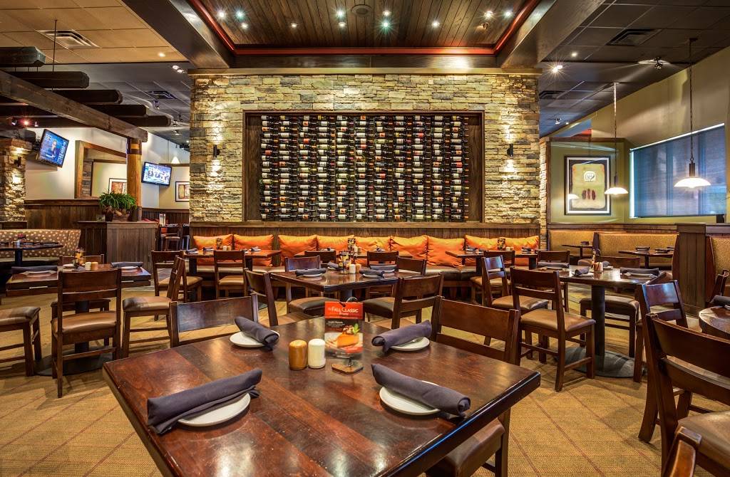 Firebirds Wood Fired Grill | restaurant | 7078 Eastchase Pkwy, Montgomery, AL 36117, USA | 3348195132 OR +1 334-819-5132