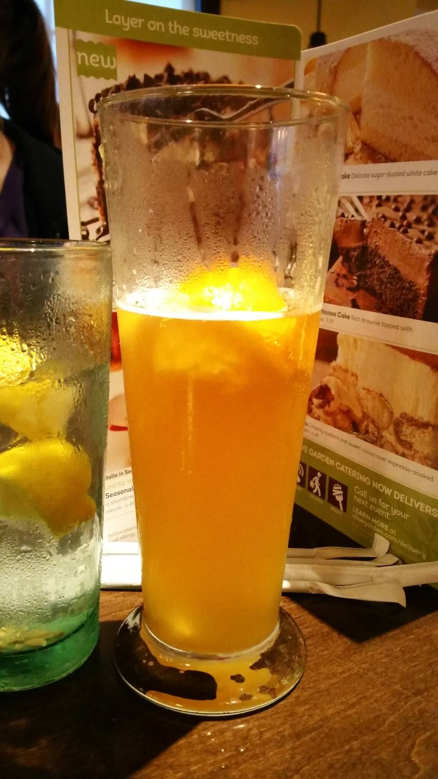 Olive Garden Italian Restaurant | meal takeaway | 9465 Atlantic Blvd, Jacksonville, FL 32225, USA | 9047202110 OR +1 904-720-2110