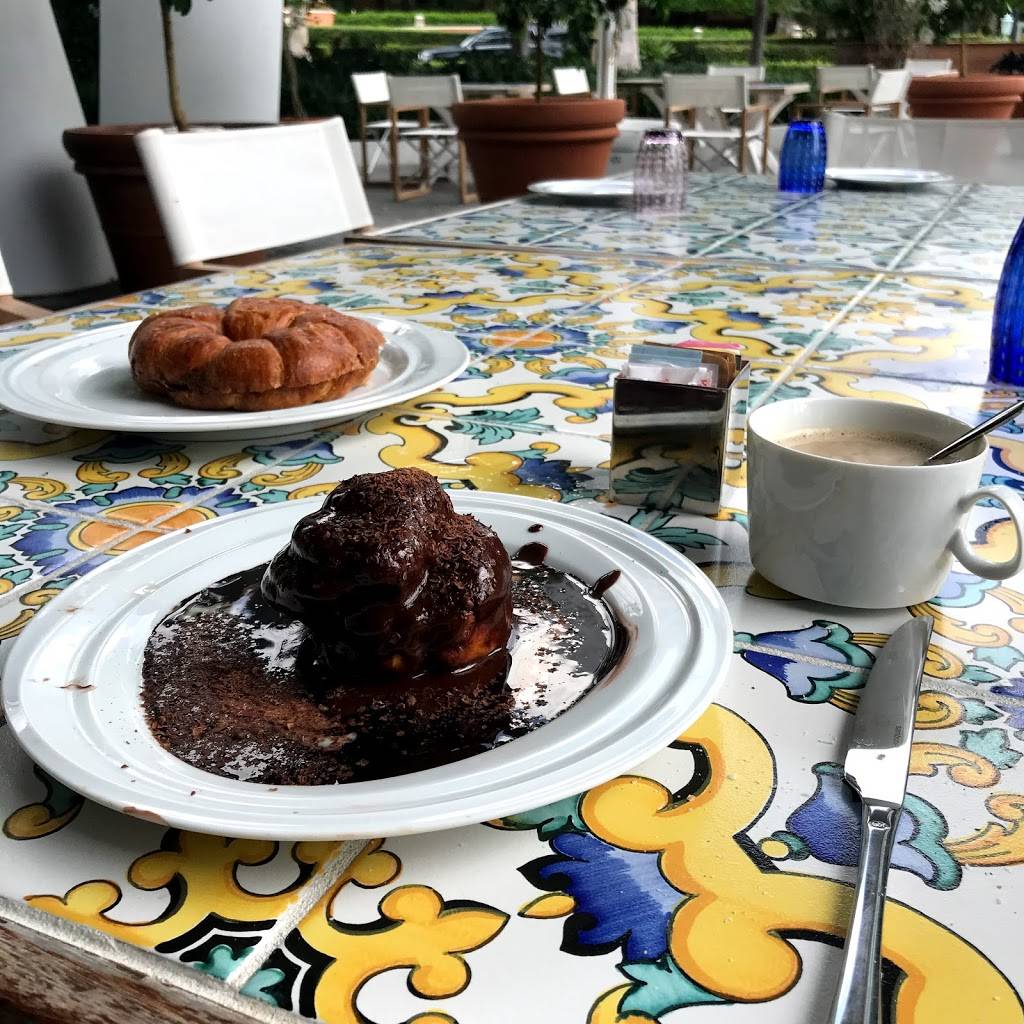 Amare Ristorante | restaurant | 1 Collins Ave, Miami Beach, FL 33139, USA | 7865988622 OR +1 786-598-8622