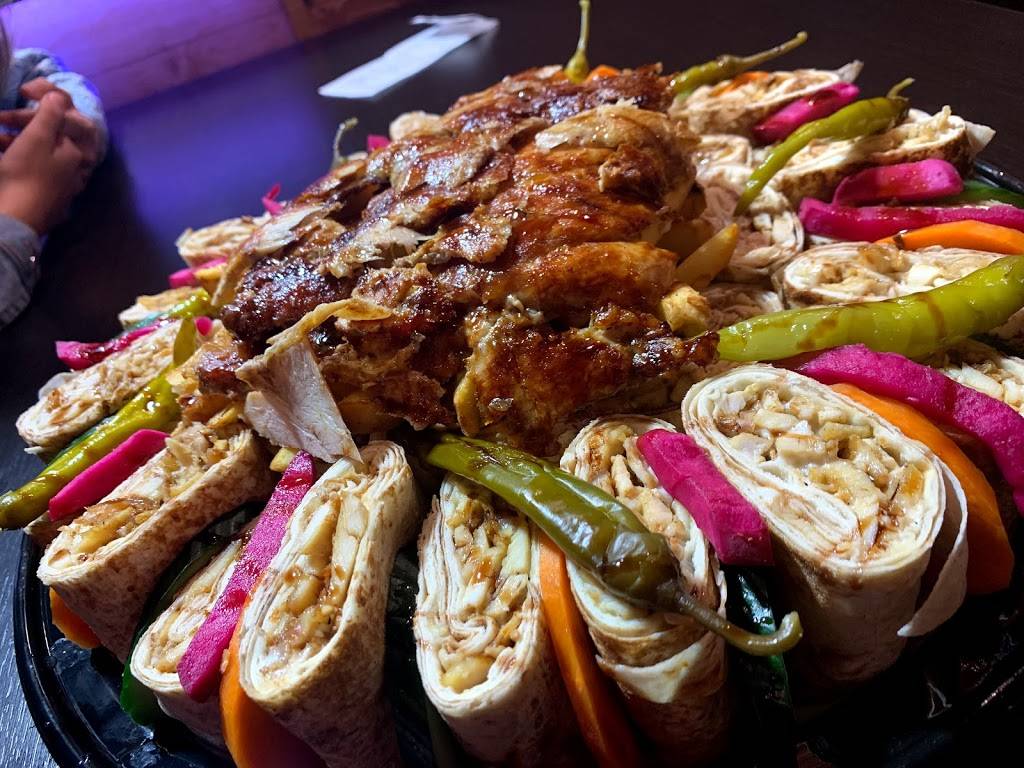 Shawarma Royale | restaurant | 2525 Prince Michael Dr unit 7, Oakville, ON L6H 0E9, Canada | 2897254249 OR +1 289-725-4249