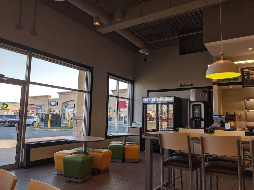 Subway | restaurant | 4434 Innes Rd RioCan Orleans Shopping Centre, Unit #1, Ottawa, ON K4A 4C5, Canada | 6138413782 OR +1 613-841-3782