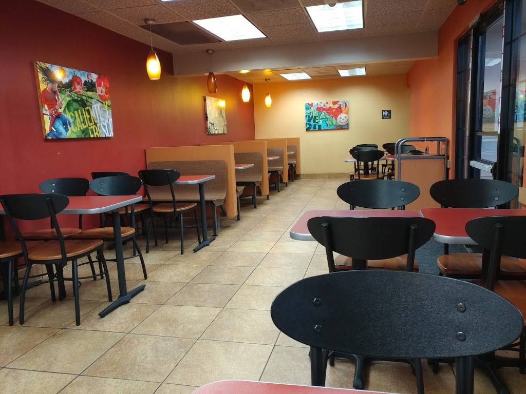 Jack in the Box | restaurant | 1650 E Daily Dr, Camarillo, CA 93010, USA | 8054849443 OR +1 805-484-9443