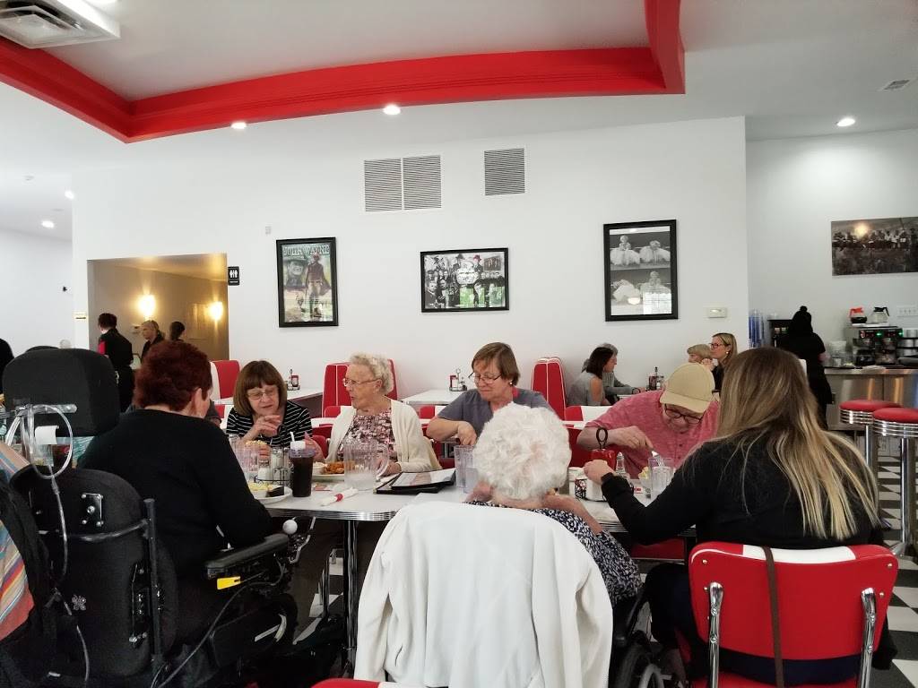 Imperial Diner LaSalle | restaurant | 6188 Malden Rd, Windsor, ON N9H 1T1, Canada | 5197347373 OR +1 519-734-7373