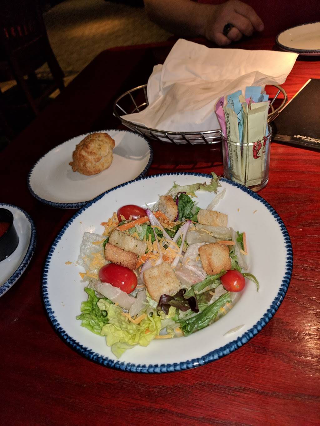 Red Lobster | restaurant | 183 Jennifer Rd, Annapolis, MD 21401, USA | 4102665010 OR +1 410-266-5010