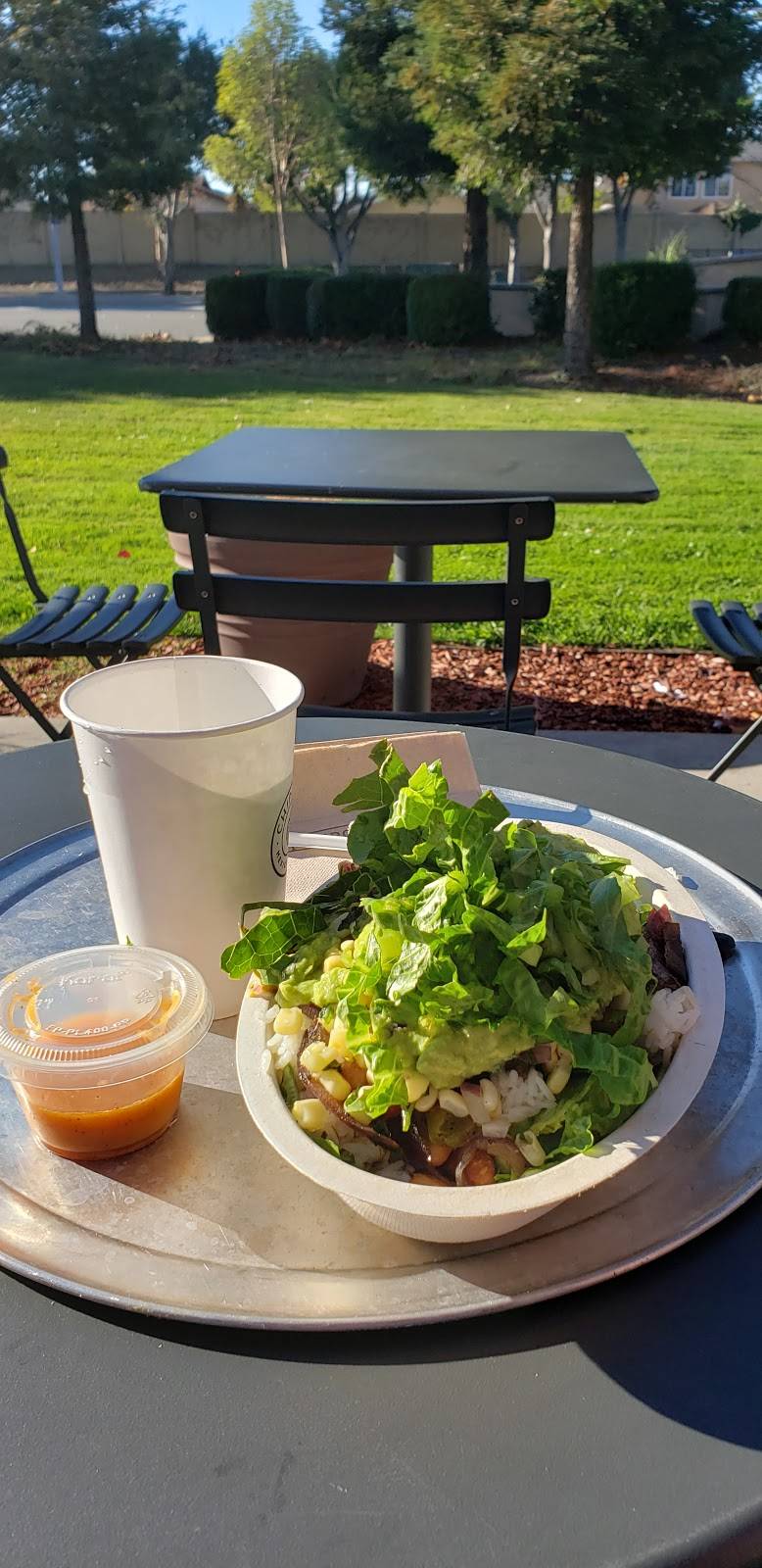Chipotle Mexican Grill | restaurant | 30920 Dyer St, Union City, CA 94587, USA | 5104047721 OR +1 510-404-7721